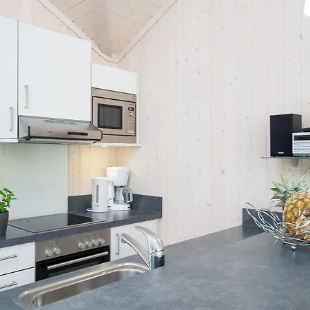Appartement Haus Mit Zwei Fluegeln Fuer Acht Personen *