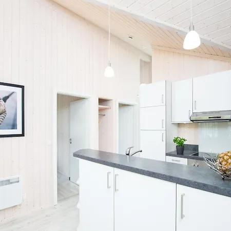 Appartement Haus Mit Zwei Fluegeln Fuer Acht Personen *