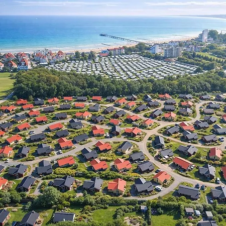 Appartement Haus Mit Zwei Fluegeln Fuer Acht Personen Großenbrode